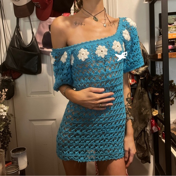 VINTAGE Crochet Mini Dress - Picture 2 of 5